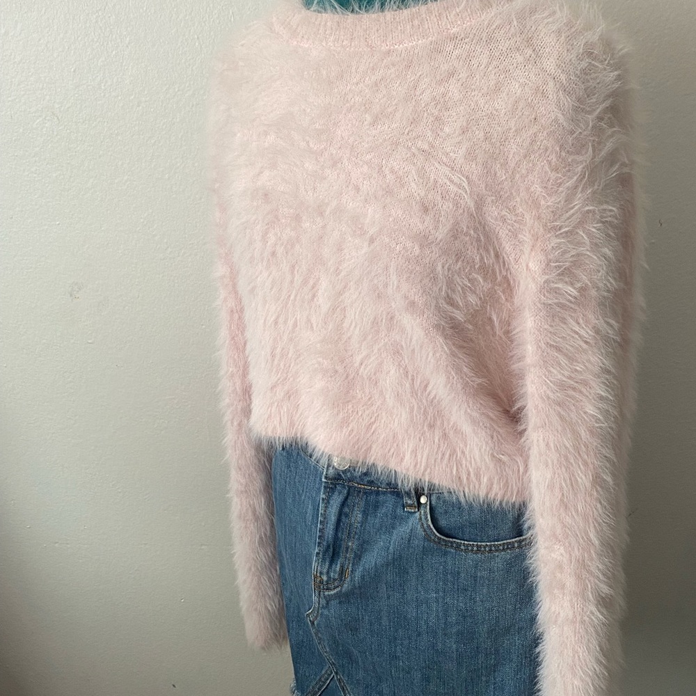 Kendall & Kylie Ultra Soft and Cozy High Crewneck Pale Pink Eyelash Sweater - Picture 3 of 10